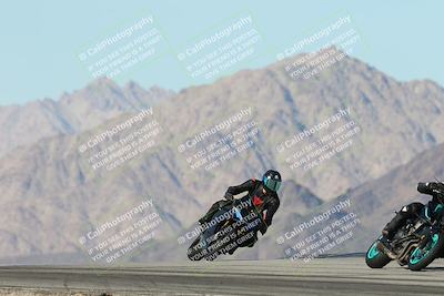 media/Dec-01-2025-Moto Forza (Mon) [[2daa91e15f]]/2-Intermediate Group/Session 4 Turn 9/